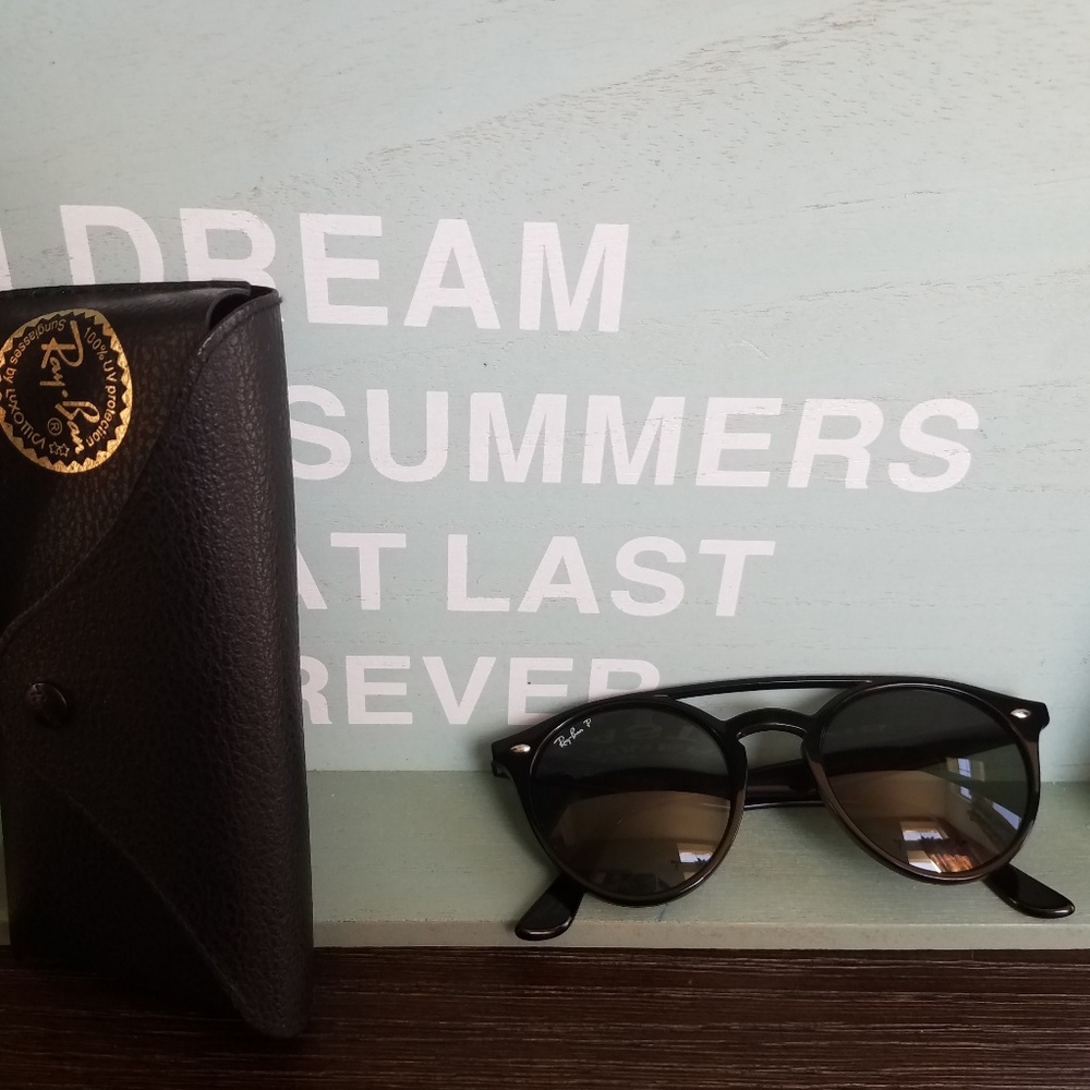 Ray-Ban Sunglasses 😎🦋